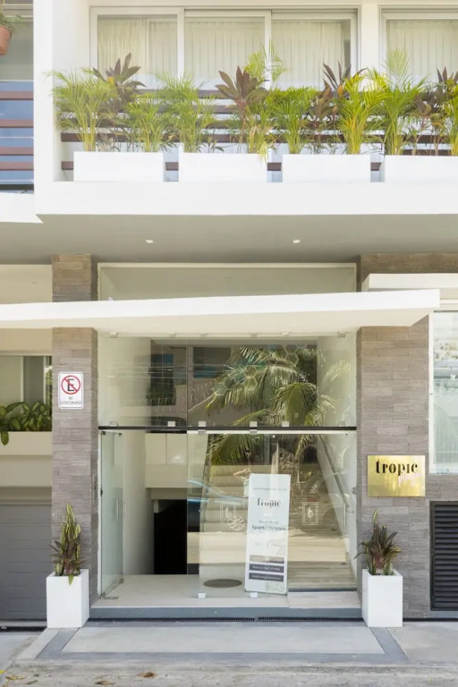 Tropic Playa Apartments