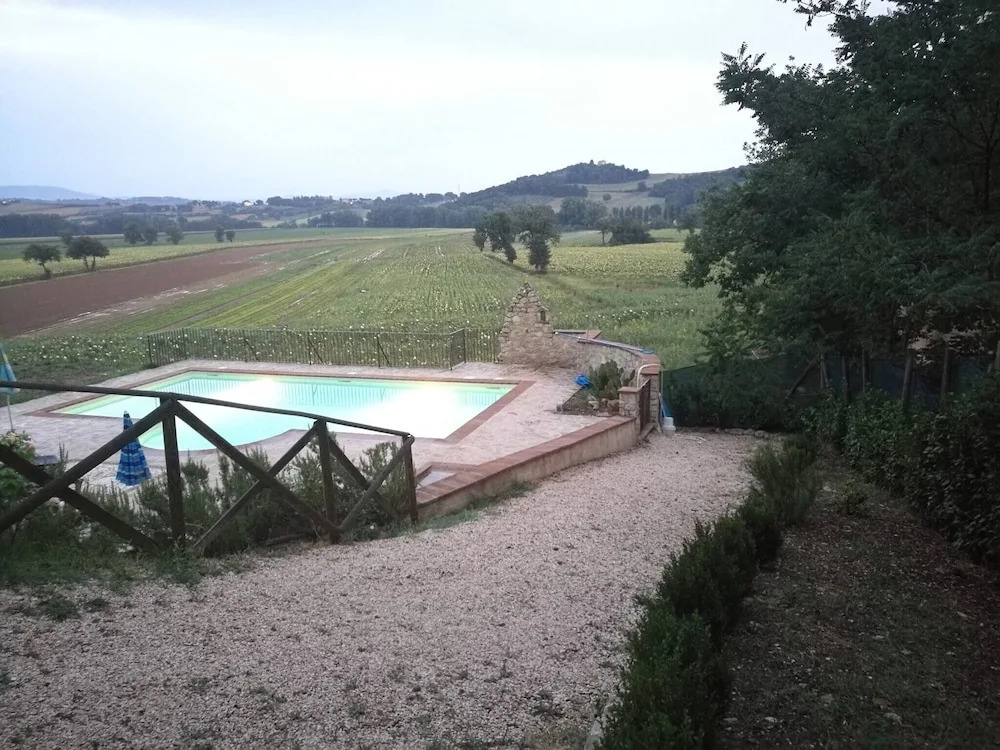 Room in Holiday House - Double Twin Room With Balcony Pool View