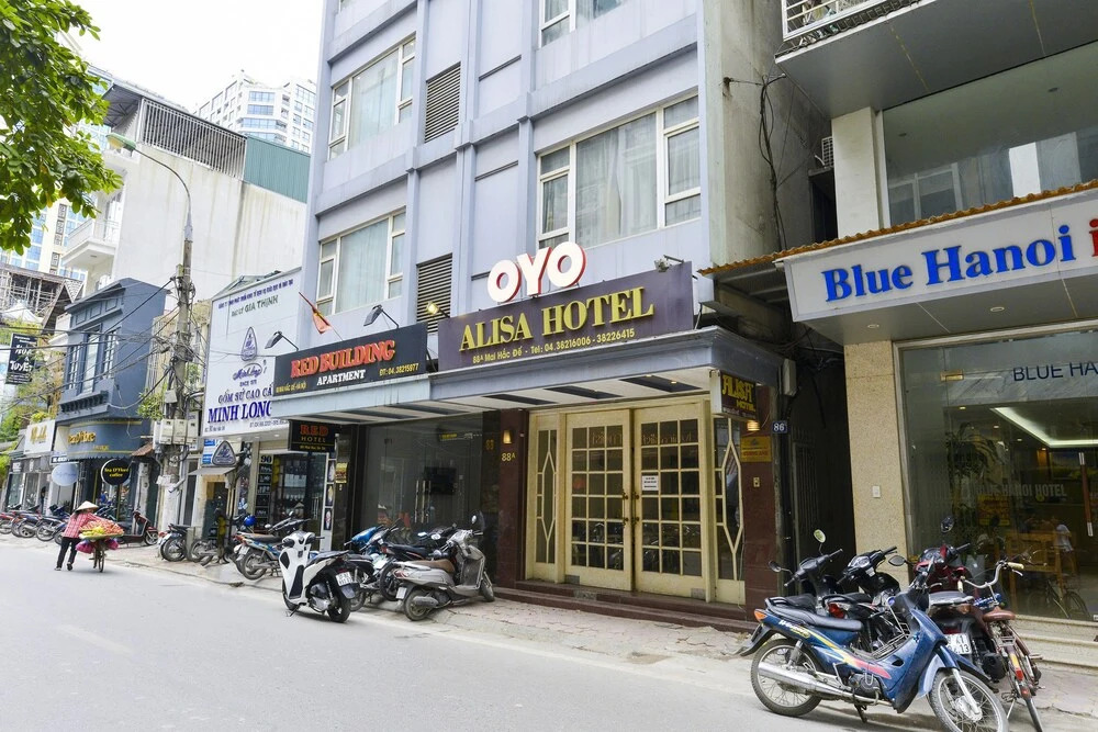 Alisa by OYO Rooms