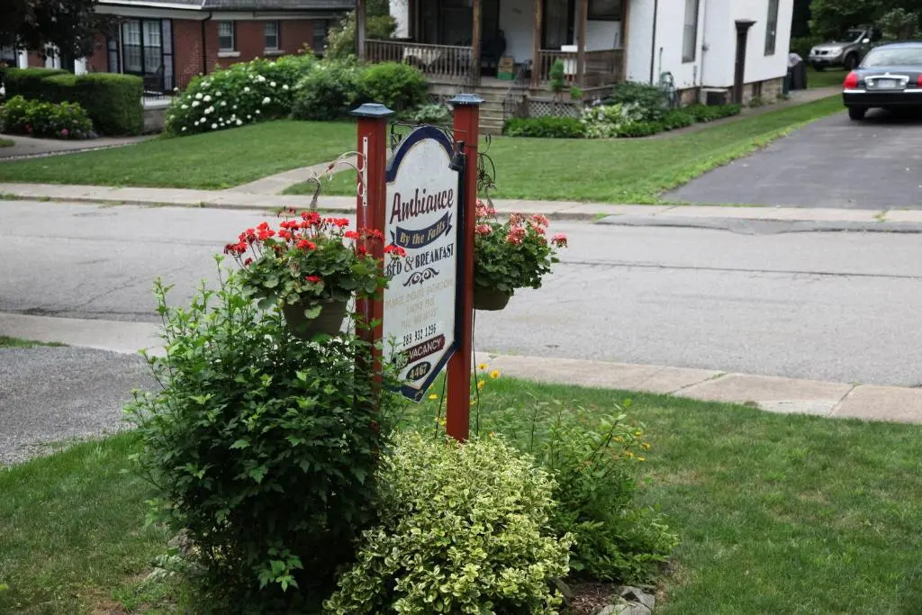 Ambiance By The Falls B&B