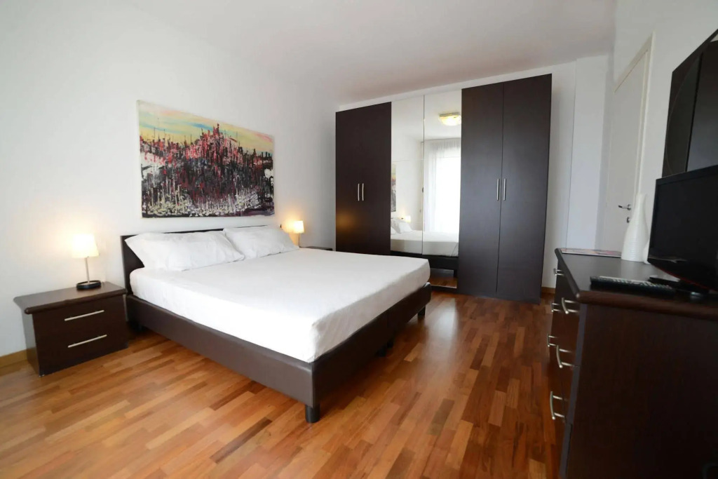 Nino Residence