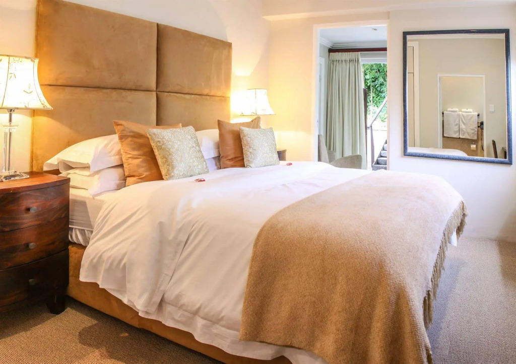 3 On Camps Bay