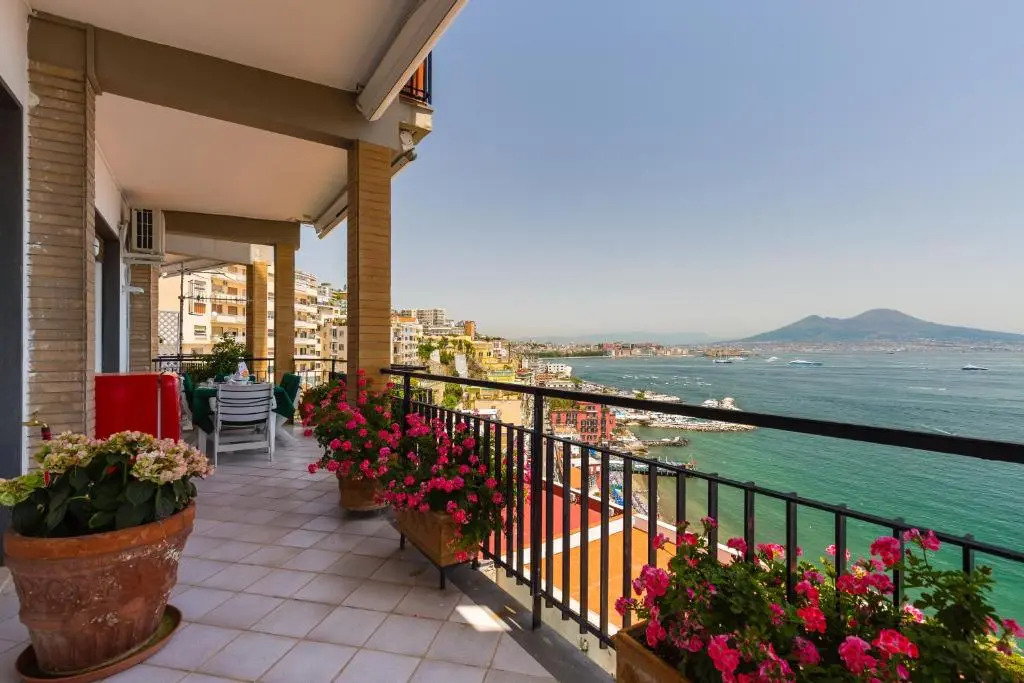 O House Posillipo by Napoliapartments