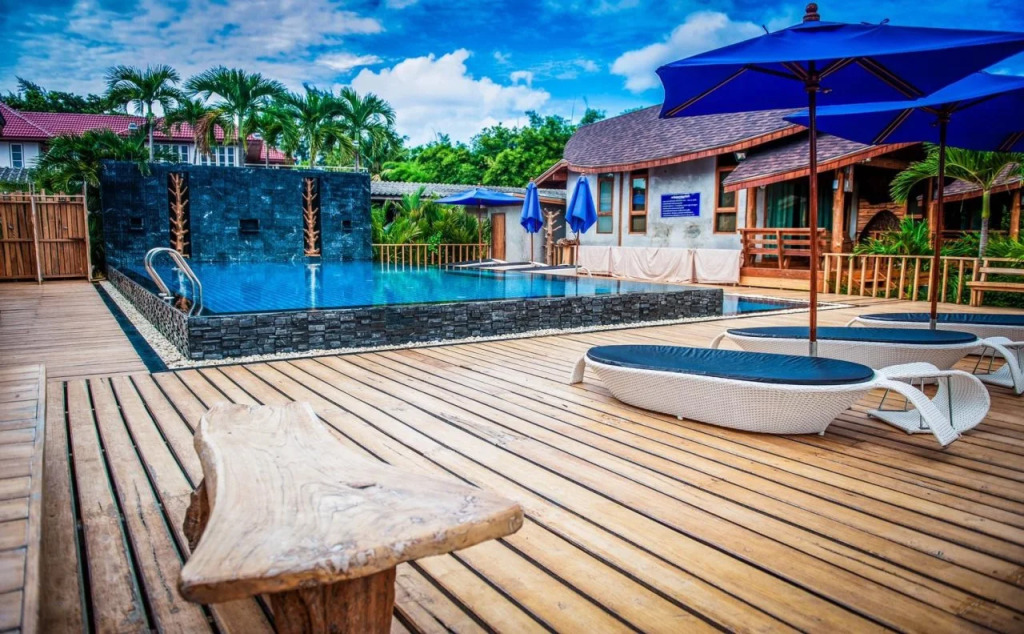 Tique Series Boutique Resort