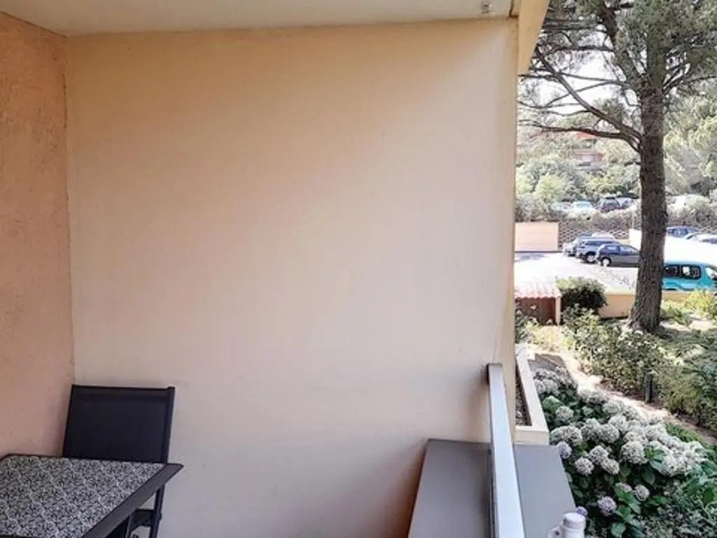Appartement Bormes-les-Mimosas, 2 pièces, 4 personnes - FR-1-610-58