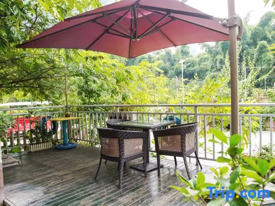 Yododo Yangshuo Water Mirroring Holiday Homestay