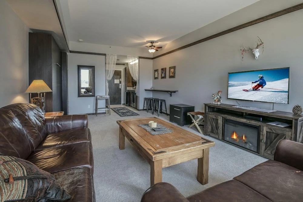 Slopeside 2738