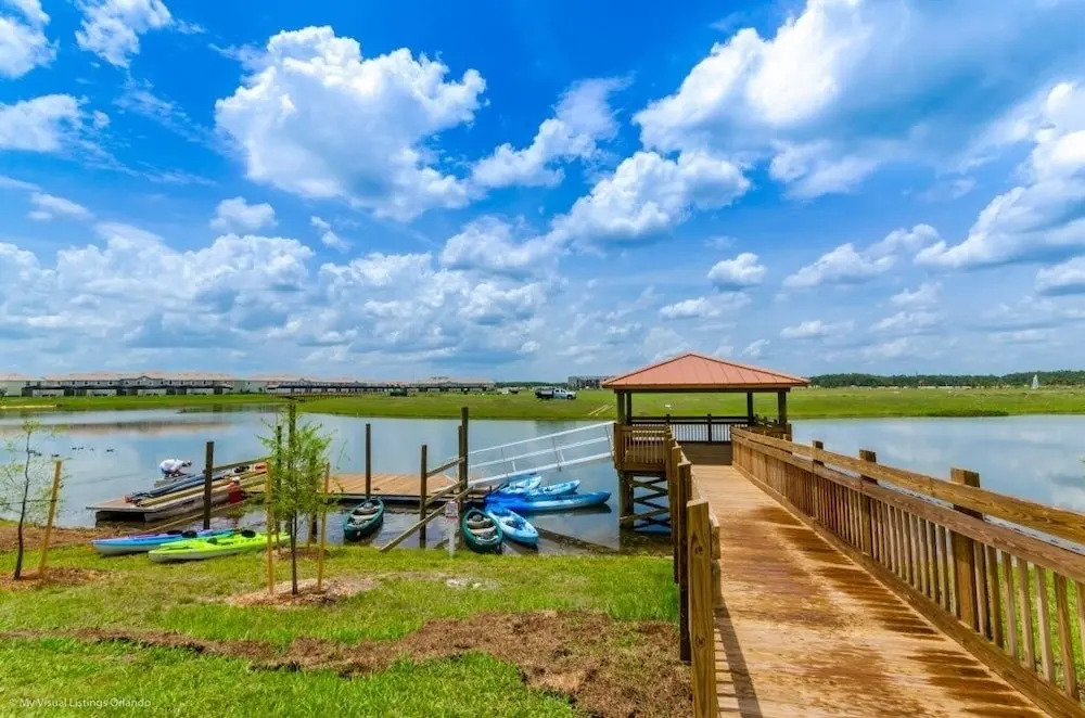 Storey Lake 6 Bed Home- King Master On 1st Floor 6 Bedroom Villa by RedAwning