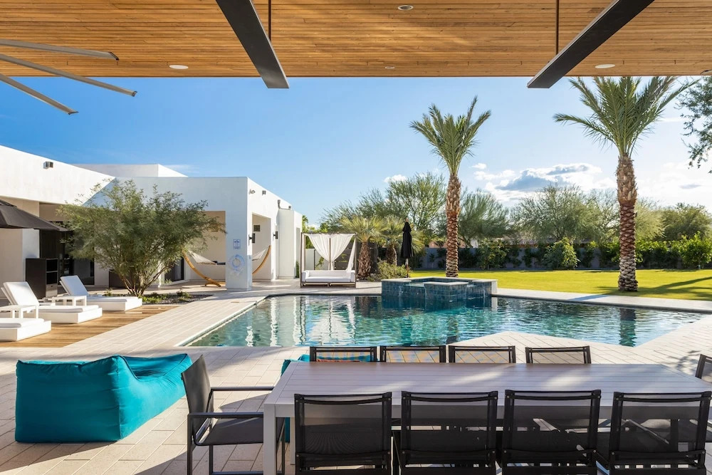 New Listing! Lavish : Resort-style Backyard 5 Bedroom Home