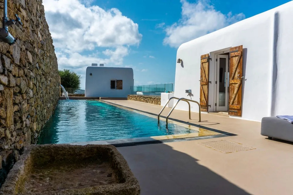 Villa Ester with Heated Pool & Hot Tub