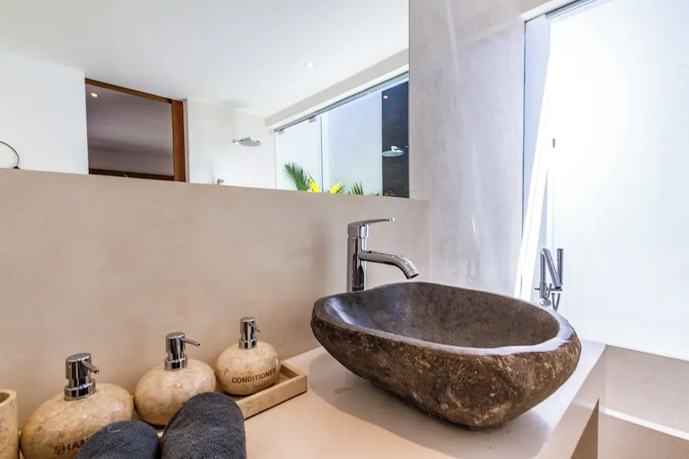 Villa Loma by Alfred in Bali