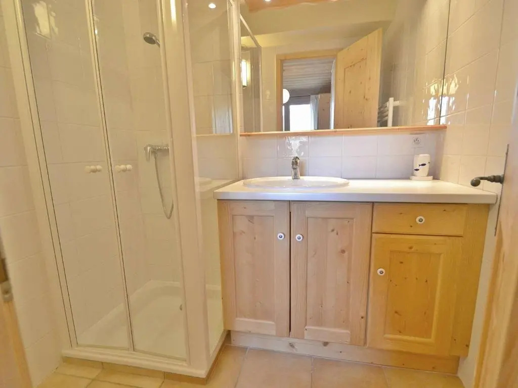 Chalet Le Grand-Bornand, 7 pièces, 10 personnes - FR-1-391-19