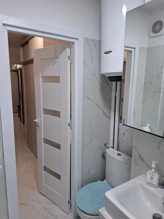 Apartment, 3 Rooms,nearby Piata Victoriei and Gara de Nord, Main Railwaystation