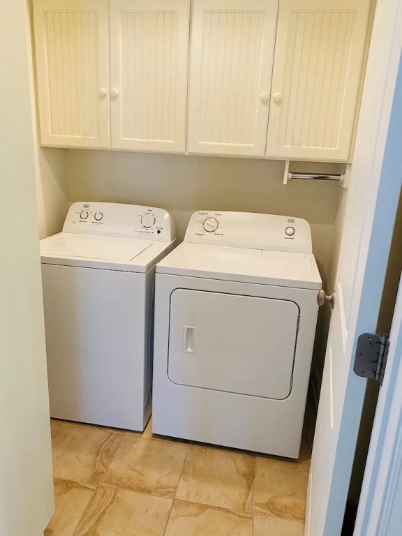 Holden Point - 5 Br Home