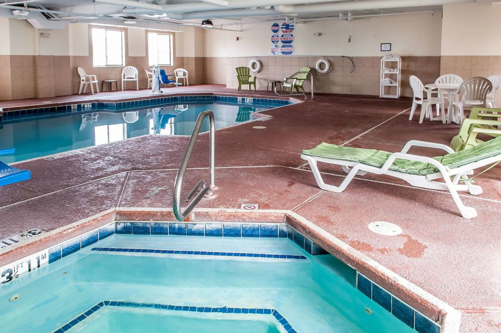 Отель Garner Albuquerque Airport by IHG