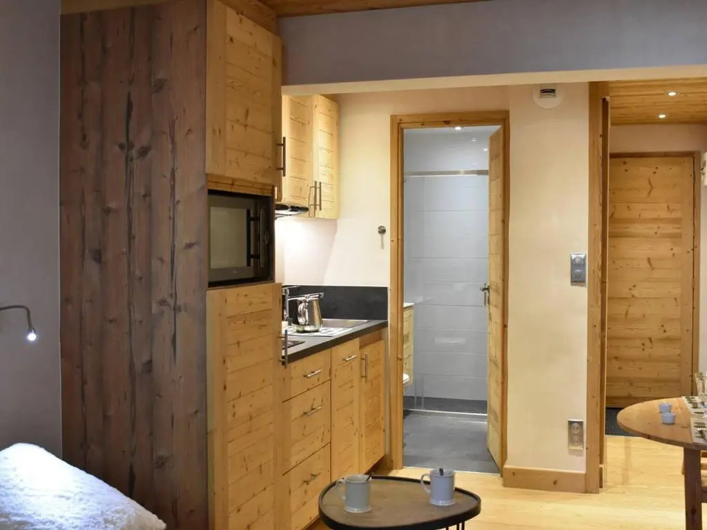 Appartement Méribel, 1 pièce, 2 personnes - FR-1-180-393