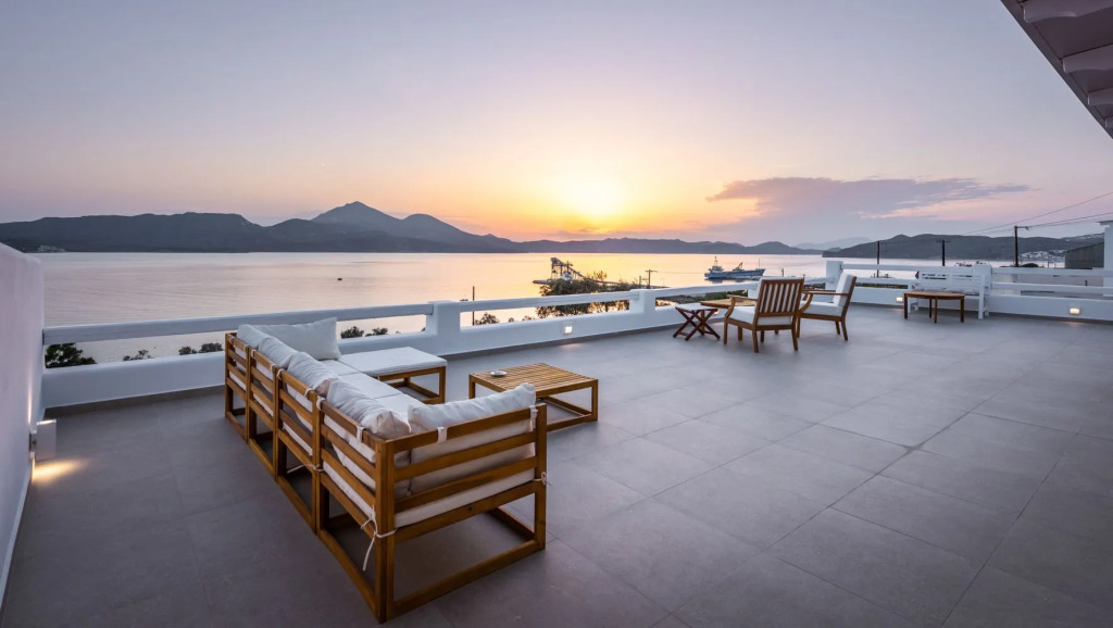 Anemi Suites