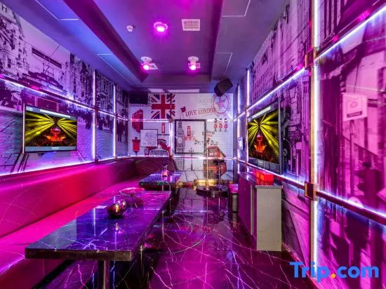 Vienna Hotel Yichun Administration Center store