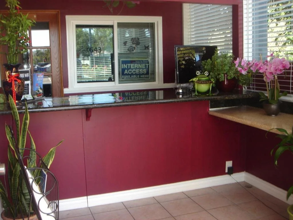 Rose Garden Inn