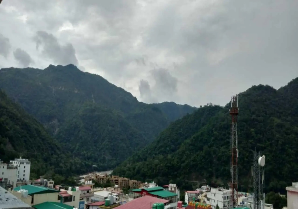 Hotel The Shivaay - Delight Inn Rishikesh
