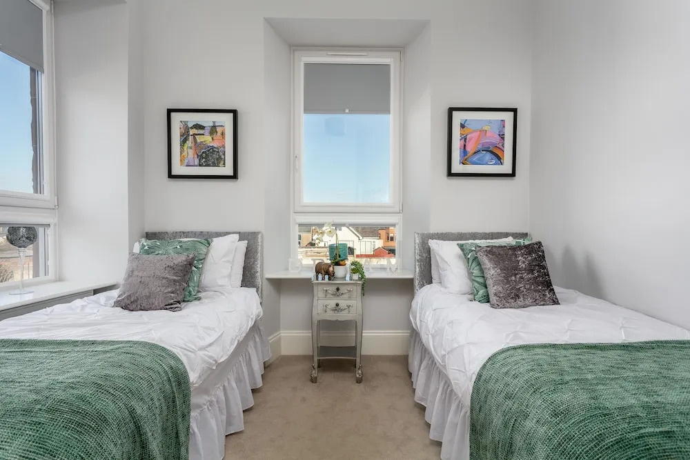 Coastal Retreat - Donnini Apartments