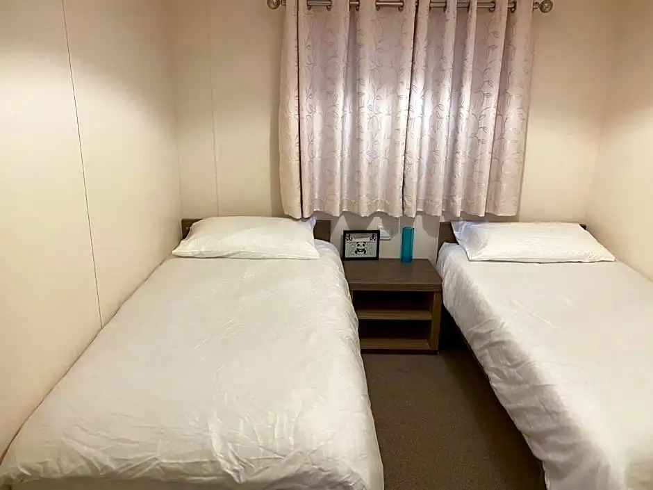 Steeple Bay Lodge