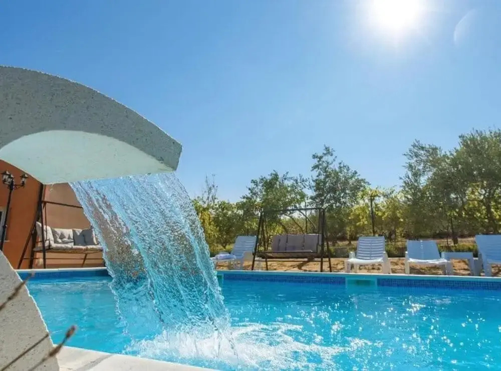 Exclusive Elegant Villa with Pool in Kastel Novi