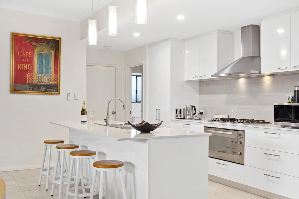 Spacious Family Home in Wannanup Mandurah