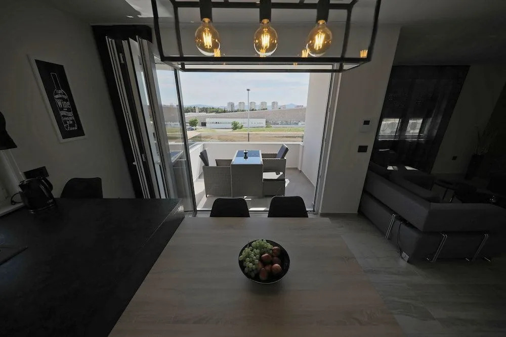 Luxury Majpruz Suites
