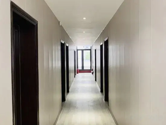 Mengzhou Hongtai Hotel