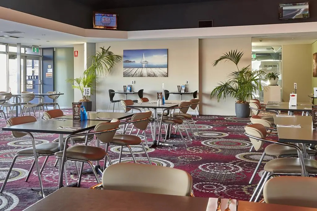 Foreshore Hotel