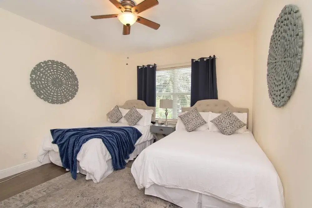 Gorgeous 5 Bedroom Home w/heated Pool Canal Front