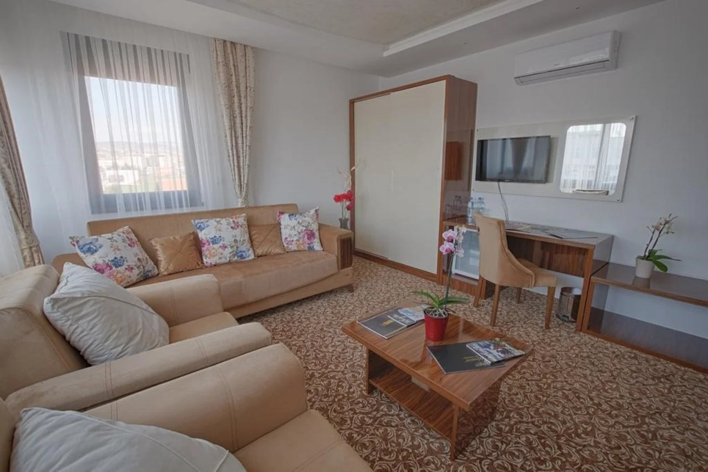 New Hotel