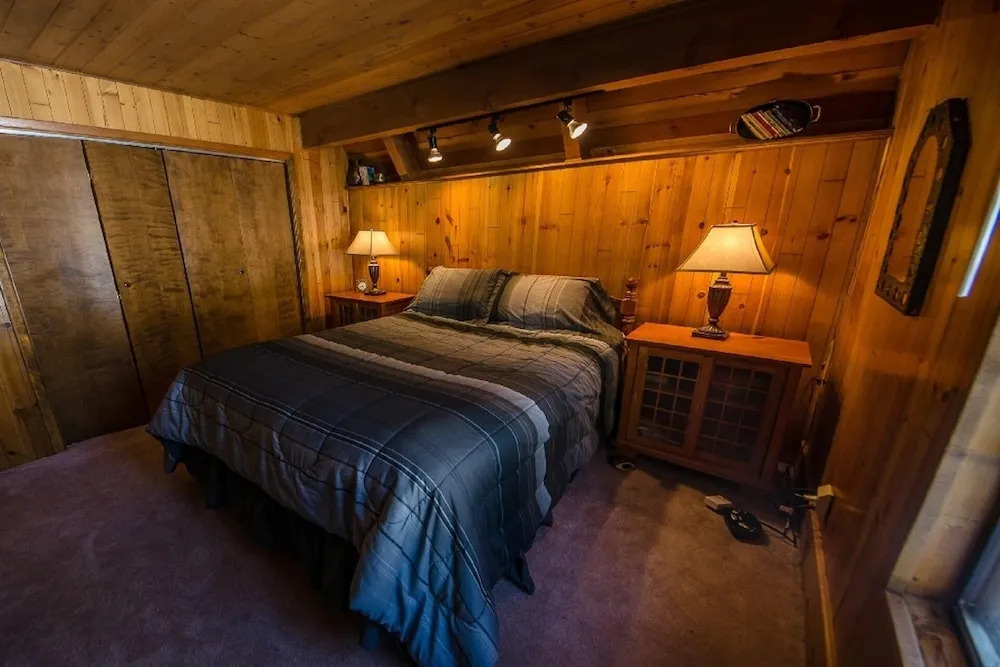 Cross Planning #93 3 Bedrooms 2 Bathrooms Home