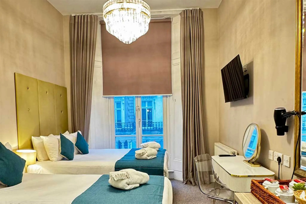 Queens Park Hotel
