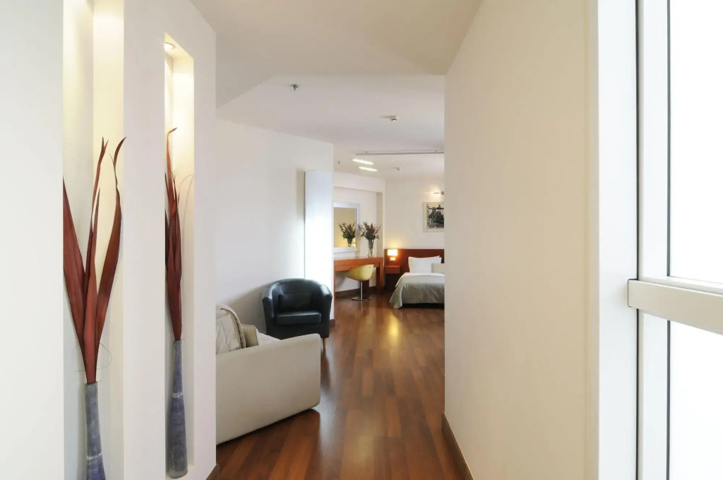 Dorian Inn - Sure Hotel Collection by Best Western