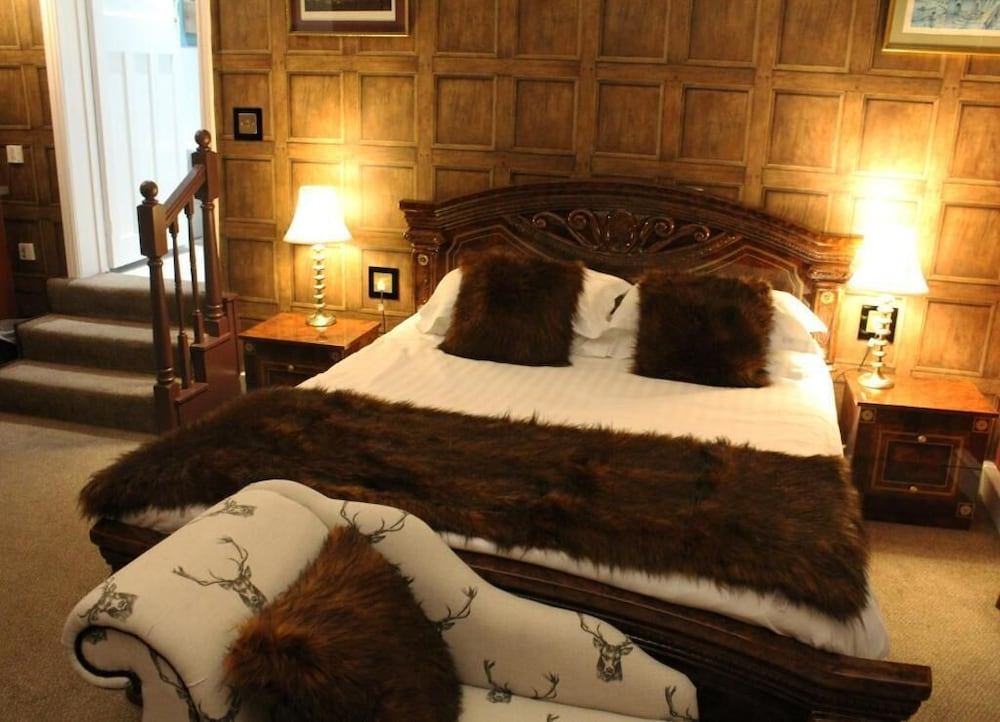 The Lion Hotel