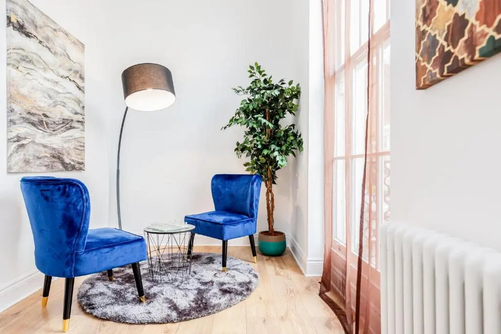 Bright & Spacious 4beds home - Kensington High Street-Olympia