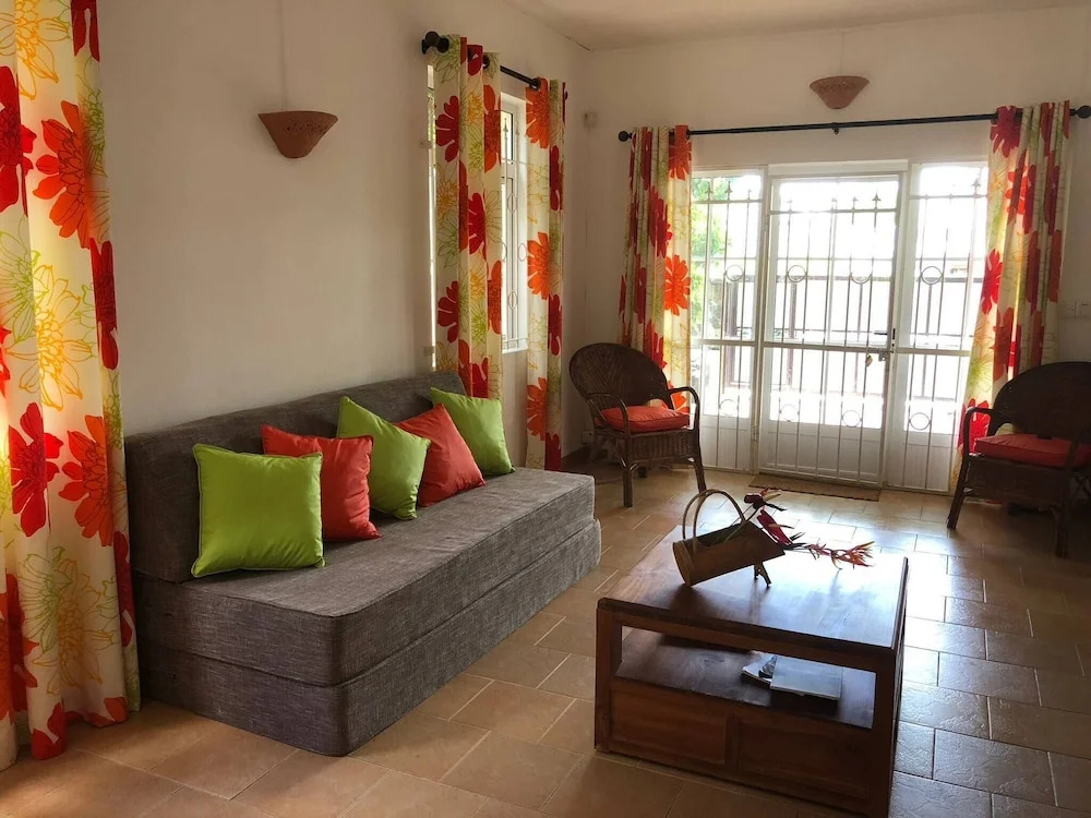 Villa Sirandane, Baie Du Tombeau
