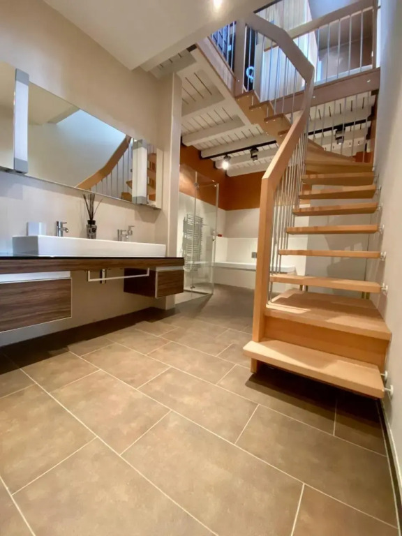 Snowboarders Palace