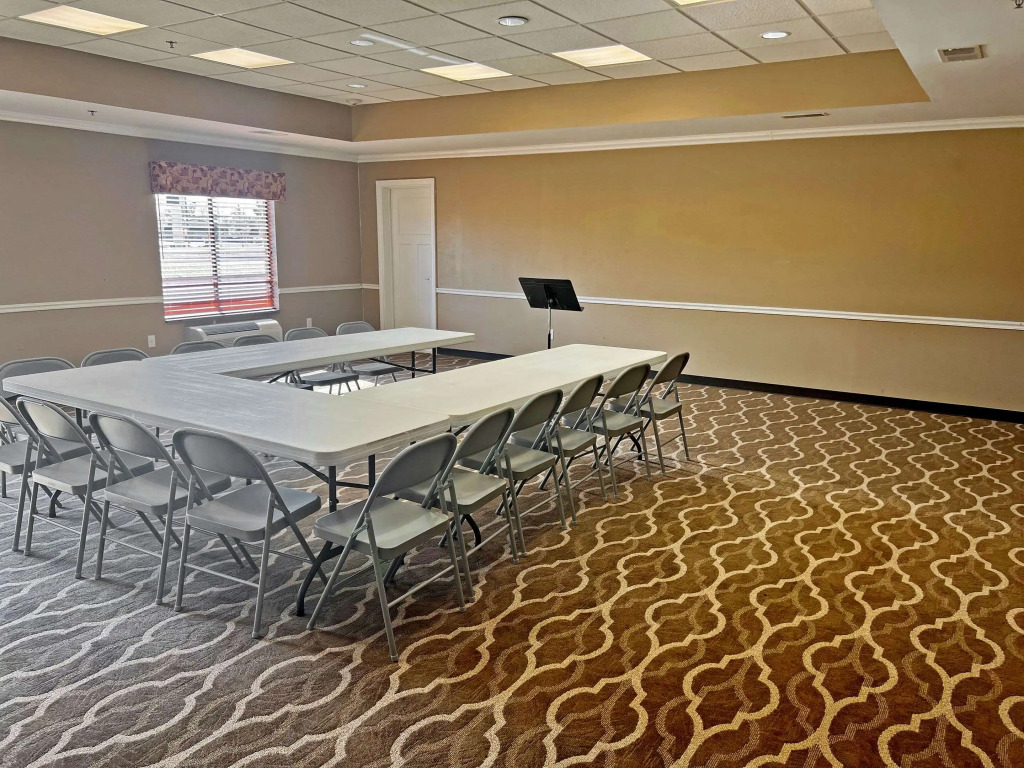Comfort Inn & Suites Carbondale University Area