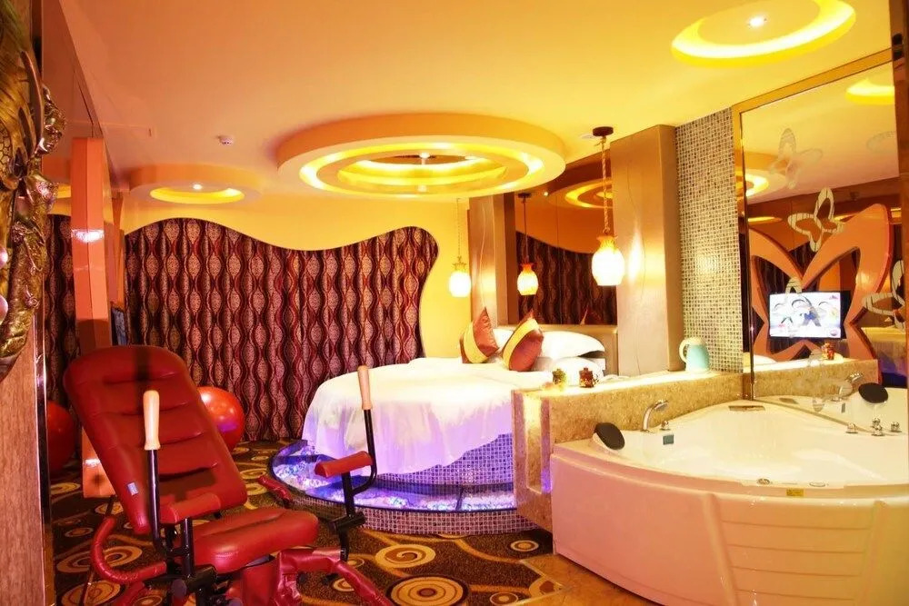 Milan Love Nest Hotel Jiande