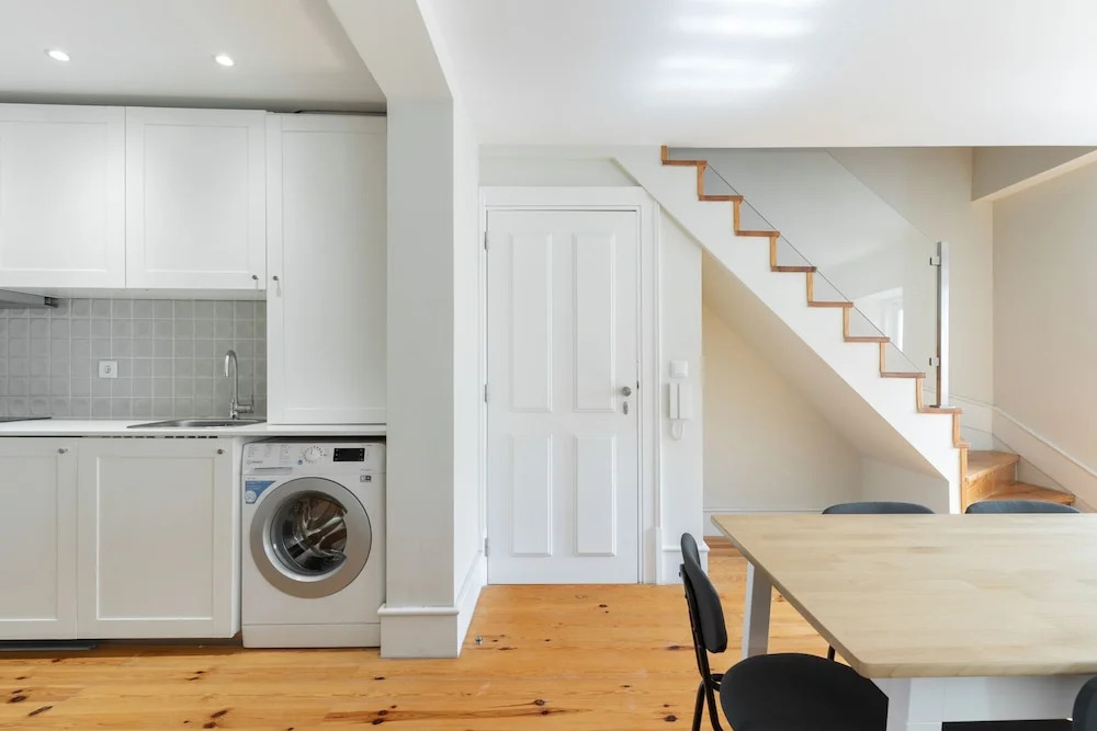 GRA A Duplex With A View by Homing