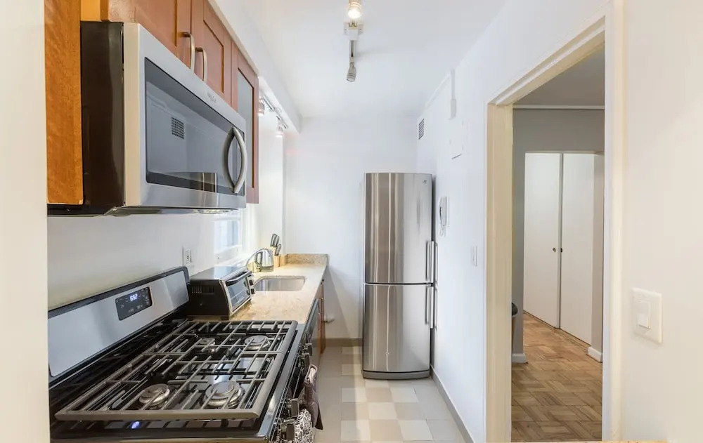 Lovely 1 Bedroom New York Apartment