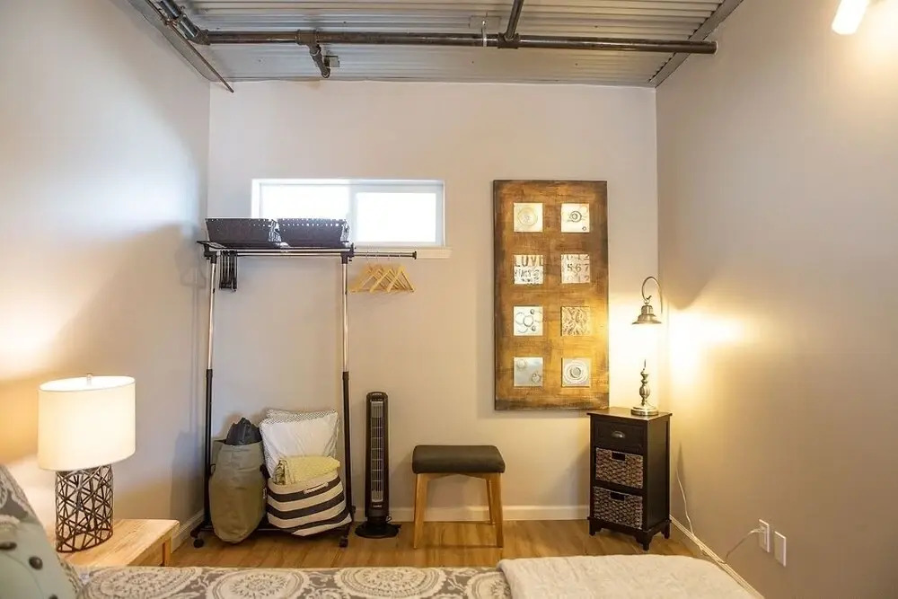 90 San Luis Street Unit A 1 Bedroom Apts by Redawning