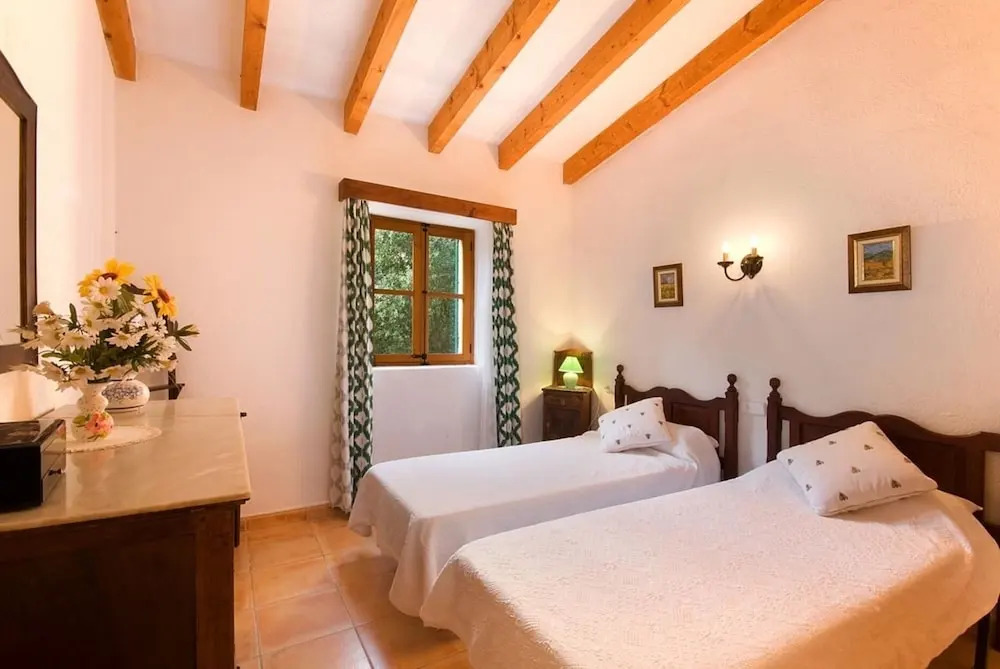 Villa - 2 Bedrooms with Pool - 103210
