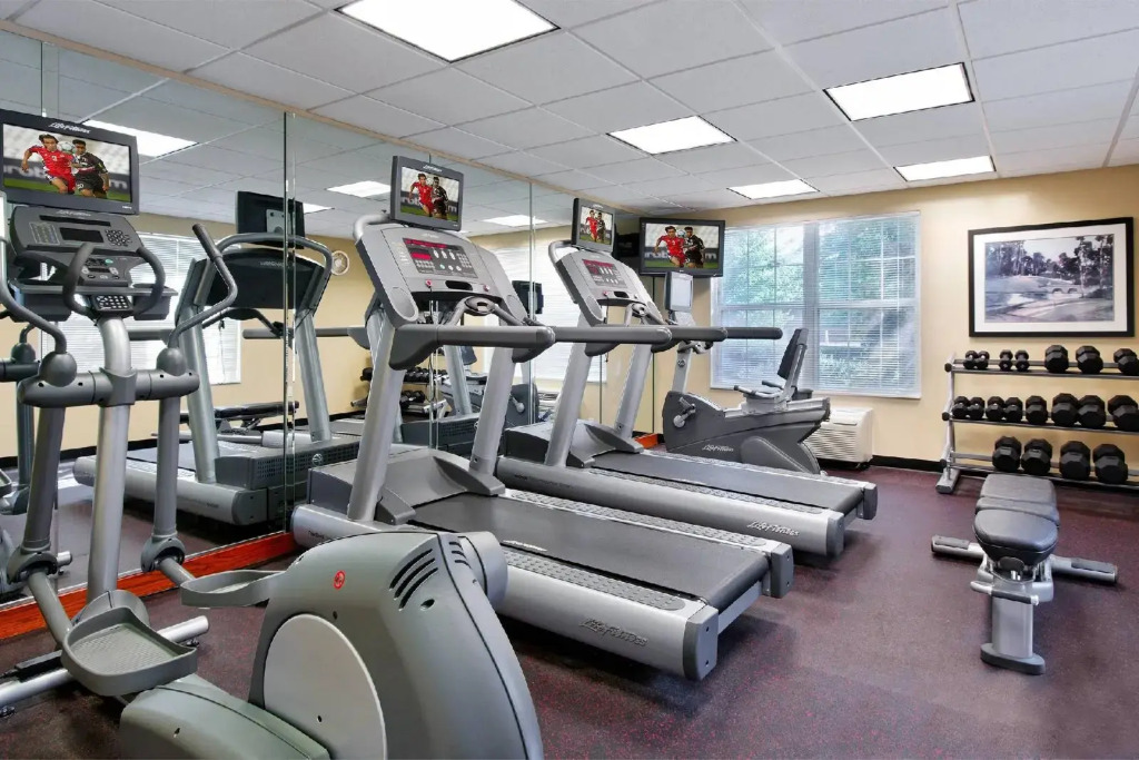 Courtyard by Marriott Knoxville Cedar Bluff