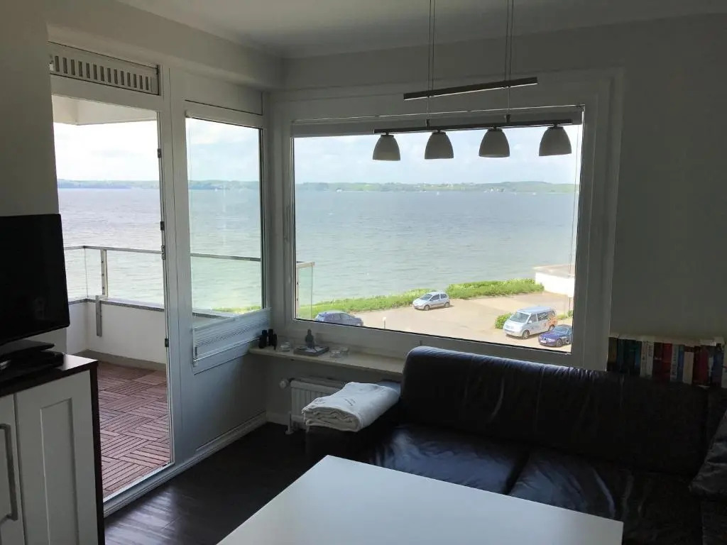 Meerblickappartement mit Ladesäule