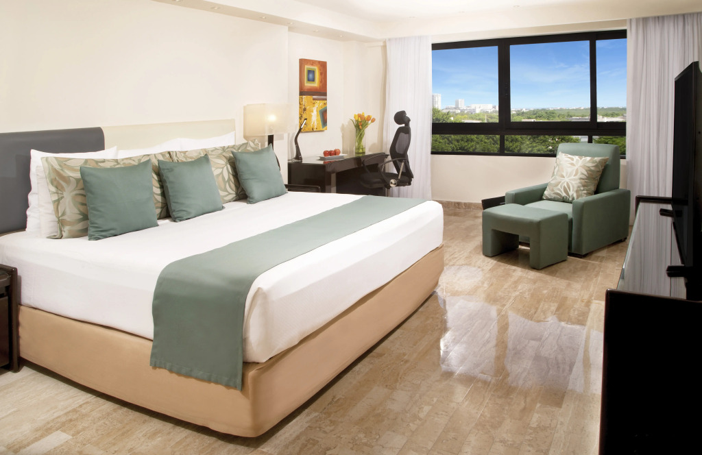 Smart Cancun the Urban Oasis