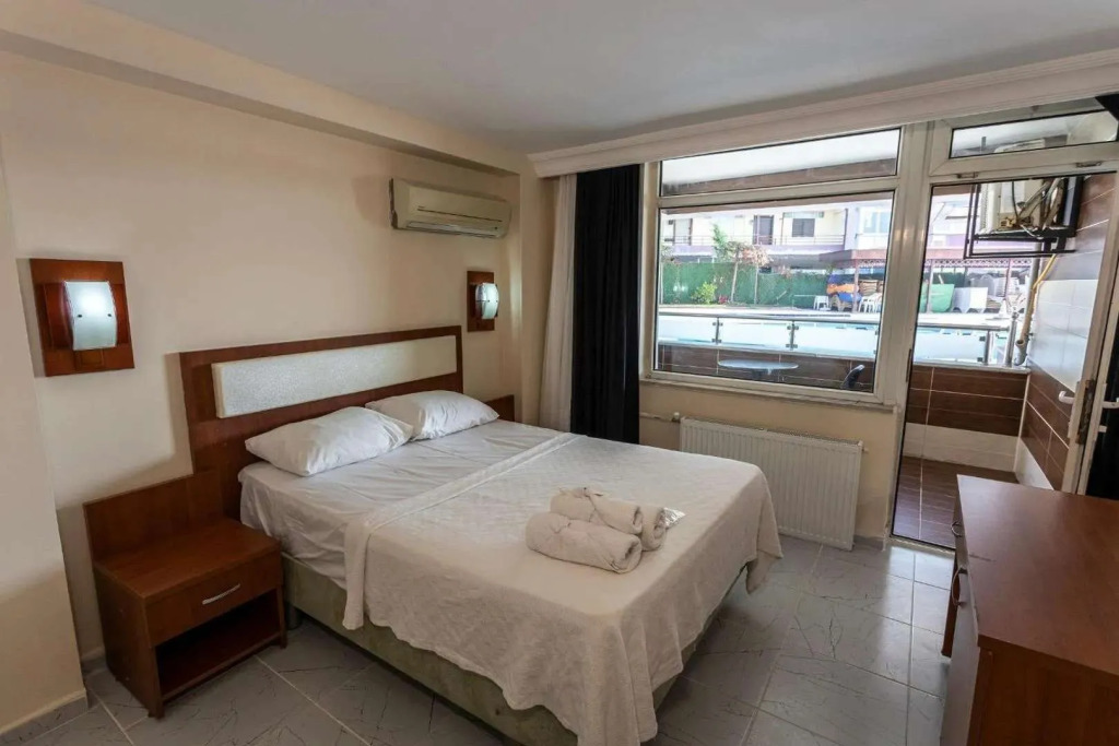 Grand Gold Hotel